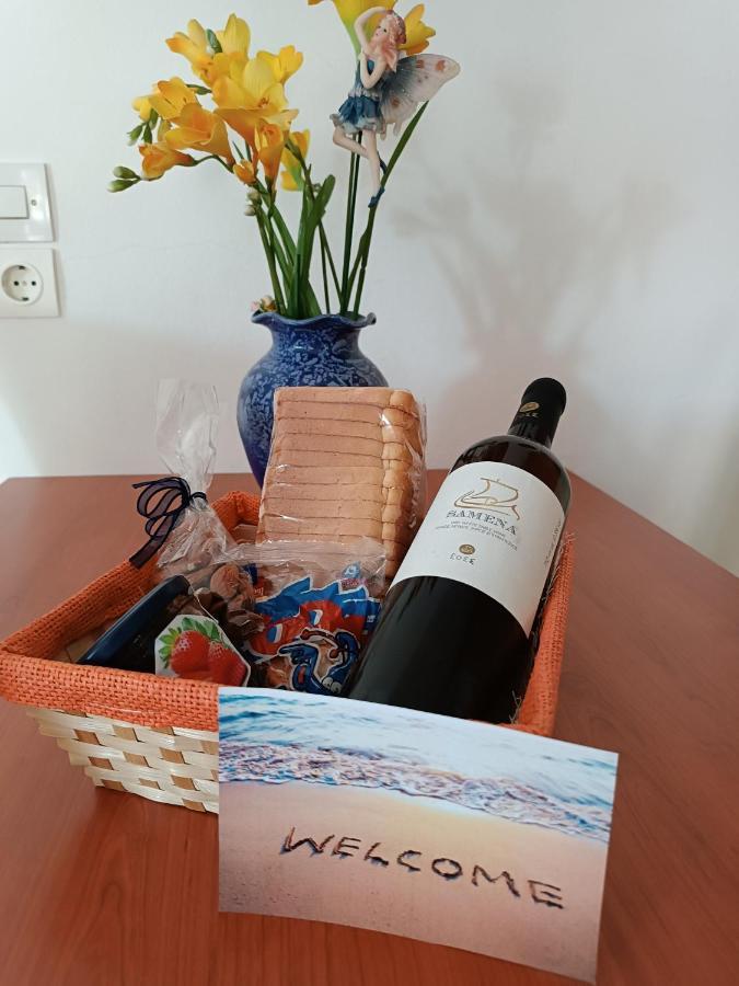 Alpha Apartment, Ireon Samos ภายนอก รูปภาพ
